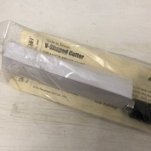 V shaped cutter